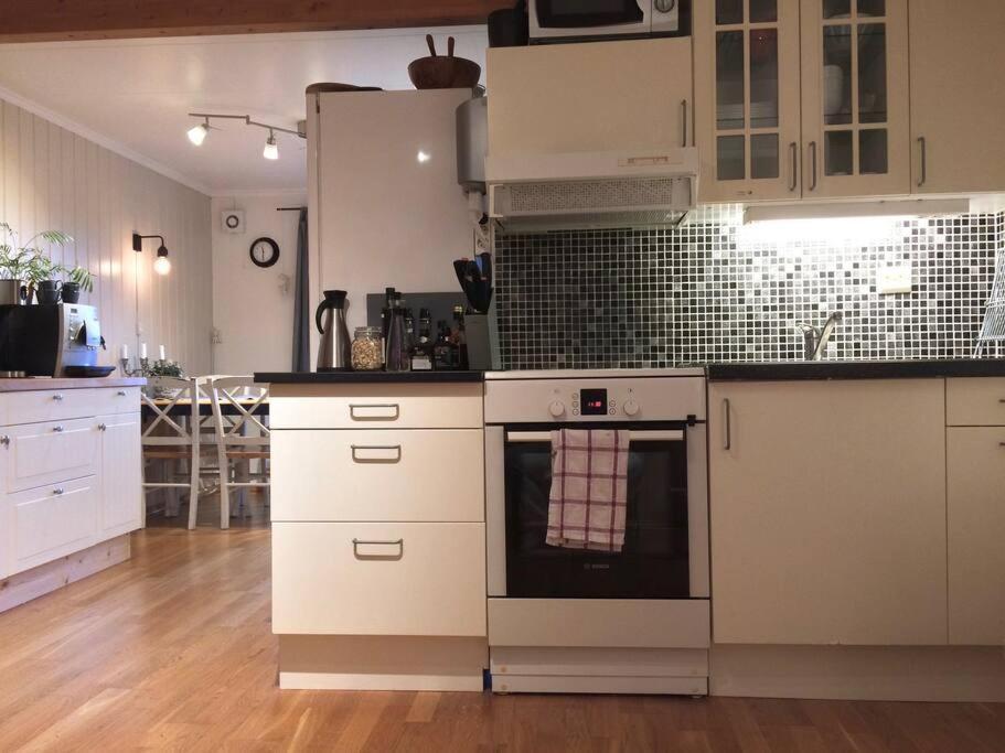 Cosy Flat For 4 Persons Leilighet Kristiansand Eksteriør bilde